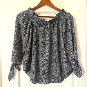 MICHAEL Michael Kors Black & White Off the Shoulder Blouse Women’s Size Small